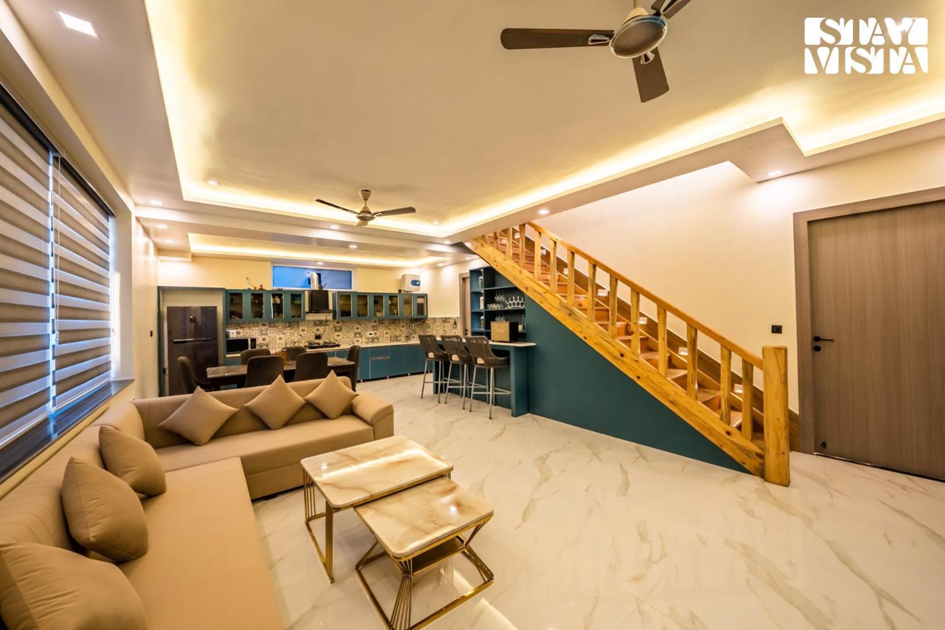 Stayvista At Sunset Springs With Pool & Views Nainital Εξωτερικό φωτογραφία